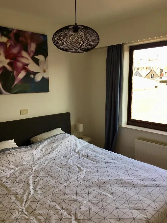 Rustig Appartement Met Zeezicht Dicht Bij Het Centrum Ostende