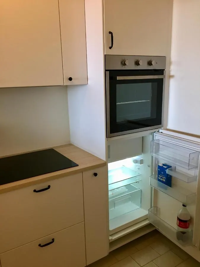 Rustig Appartement Met Zeezicht Dicht Bij Het Centrum Ostend Apartment